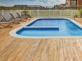 Plage piscine immitation bois
